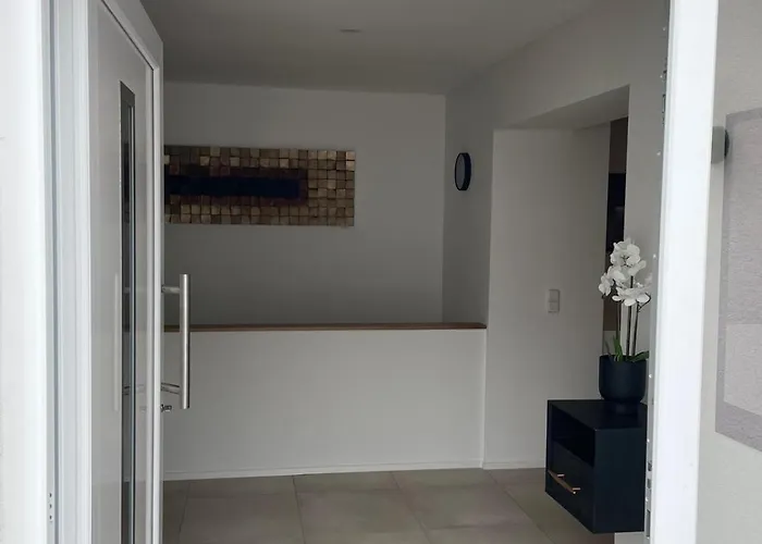 Mit Garten Und Terrassen *